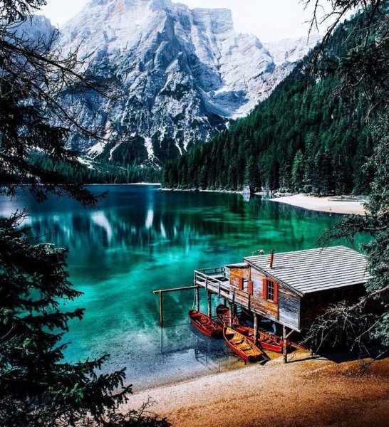 Озеро Брайес Италия