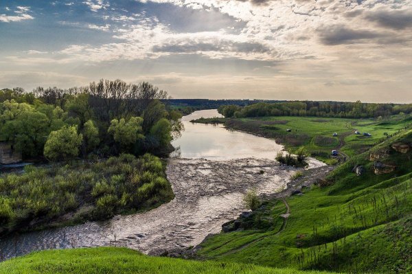 Река красивая меча Ишутинское Городище
