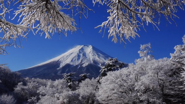 Япония Фудзи зима