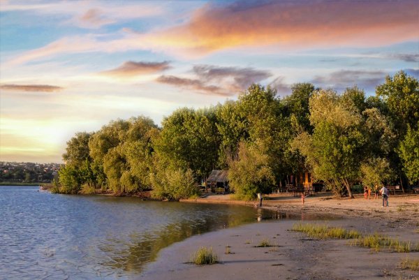 Шишловский Ростов