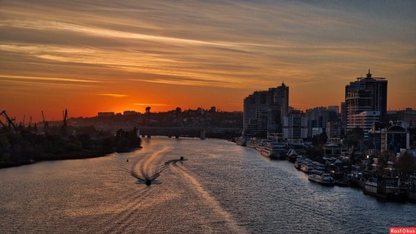 Рассвет в Ростове на Дону