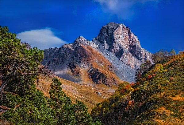 Гора Загедан скала