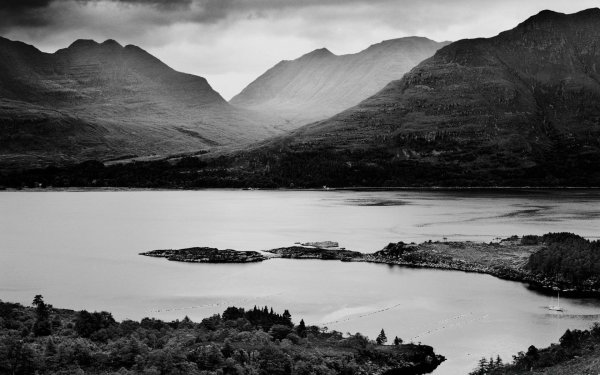 Серый пейзаж