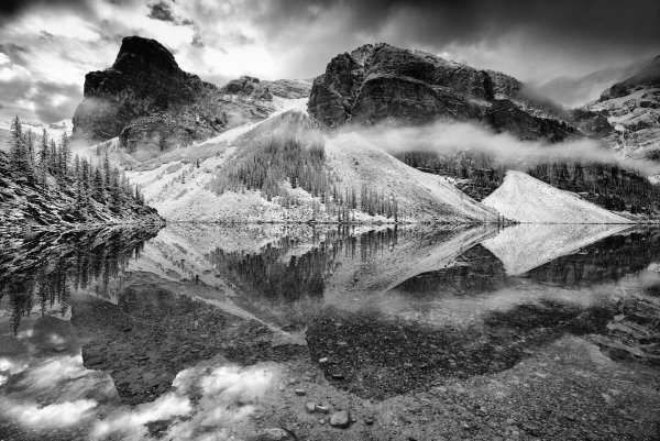 Черно белый пейзаж