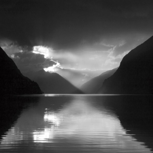 Черно белые картины