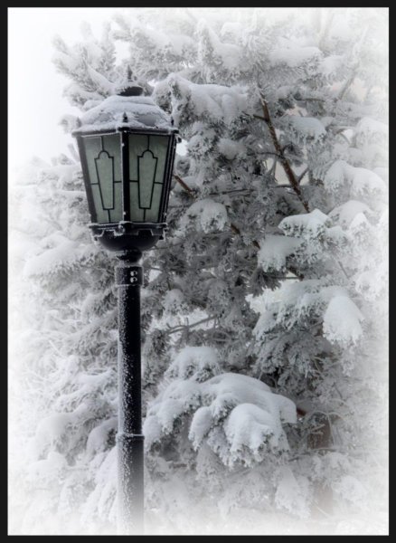 Зима фонарь