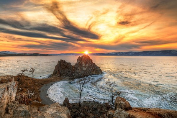 Байкальские рассвет Ольхон