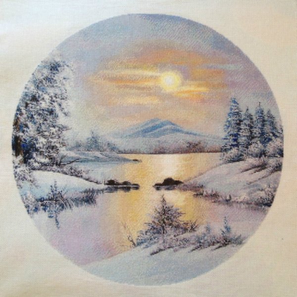 Зимние пейзажи на круглых холстах