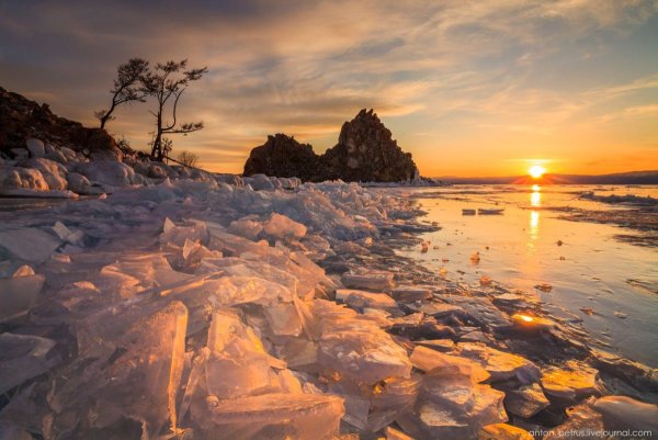 Озеро Байкал Якутия?