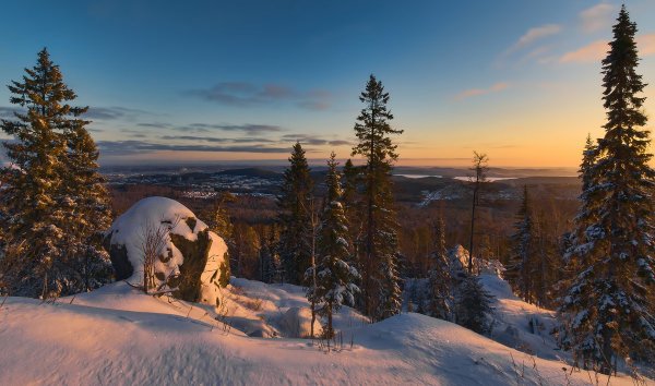 Художник Романов река Чусовая