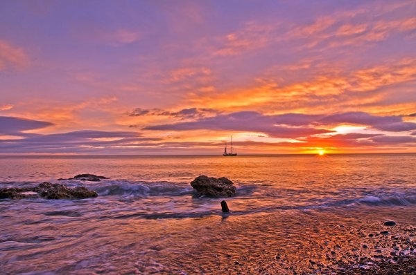 Рассвет на море