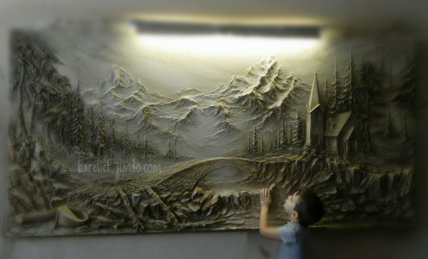 Александр Плющев барельеф