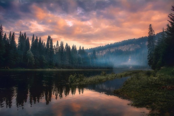 Озеро на реке Усьва Пермский край