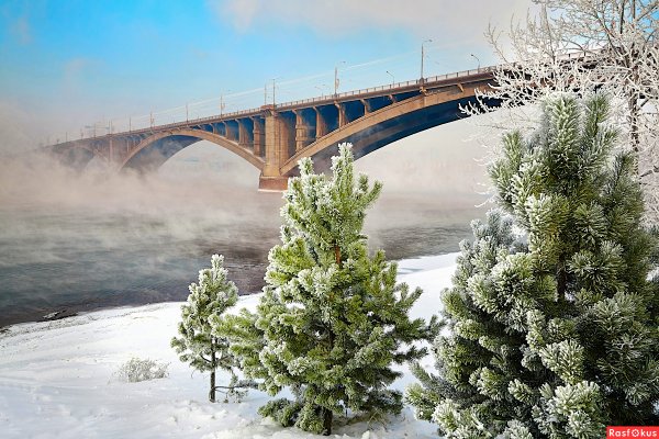 Дмитровский мост зимой в Новосибирске