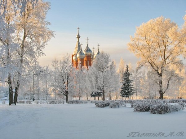 Зимний храм Успения Пресвятой Богородицы зима