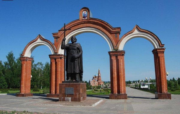Памятник князю Владимиру Новочебоксарск