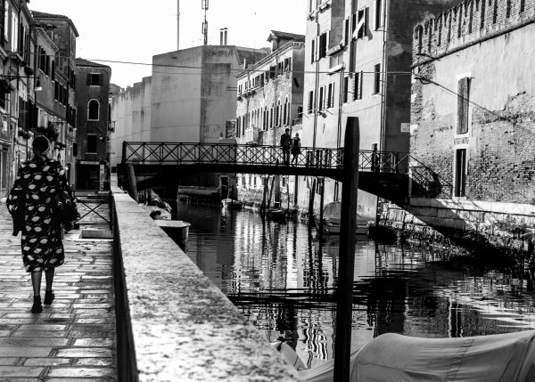 Городской пейзаж черно белый