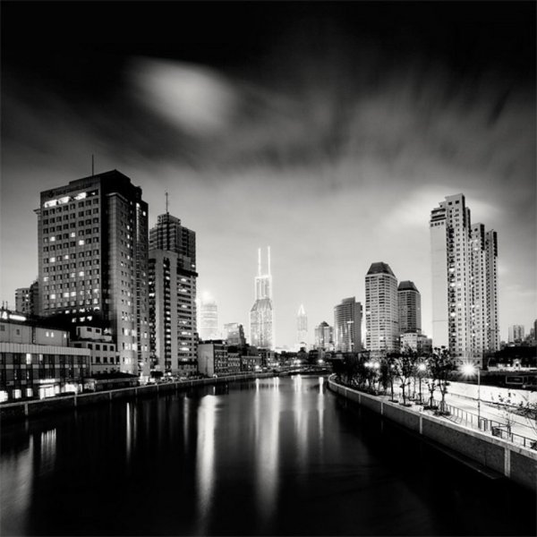 Городской пейзаж черно белый