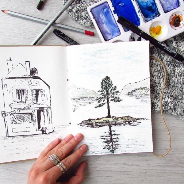 Скетч линером