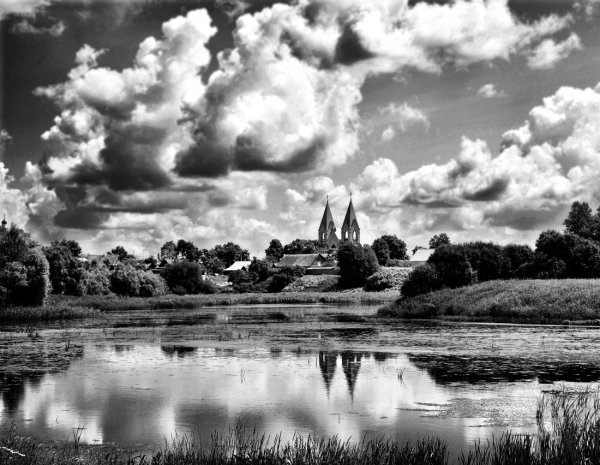 Природа цветная и черно белая