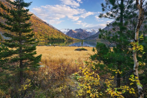 Республика Алтай, озеро среднее Мультинское, сентябрь 2011.