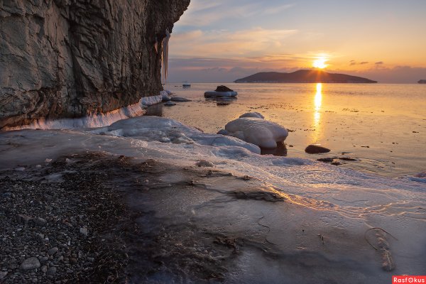 Зимнее море