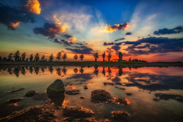 Отражение заката в воде