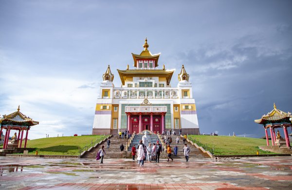 Муганская степь Калмыкия