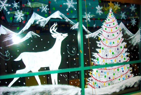 Зимний пейзаж белой гуашью