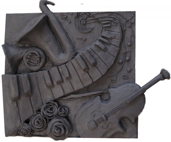 Барельеф из глины