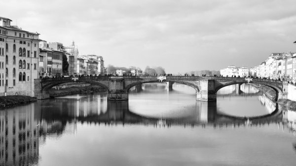 Городской пейзаж монохром