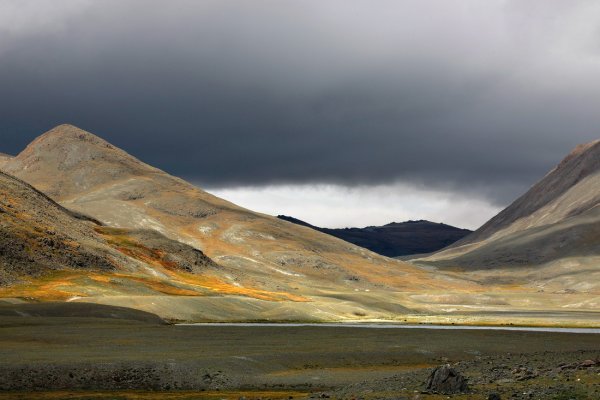 Гора Берх Монголия
