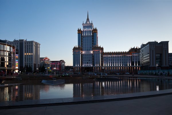 МГУ Огарева площадь тысячелетия