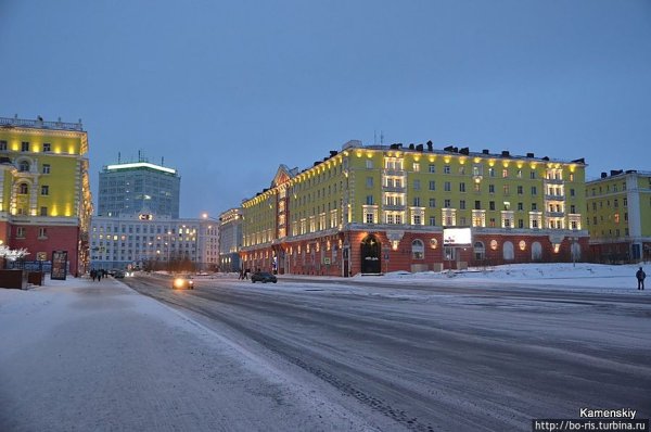 Норильск зима лето