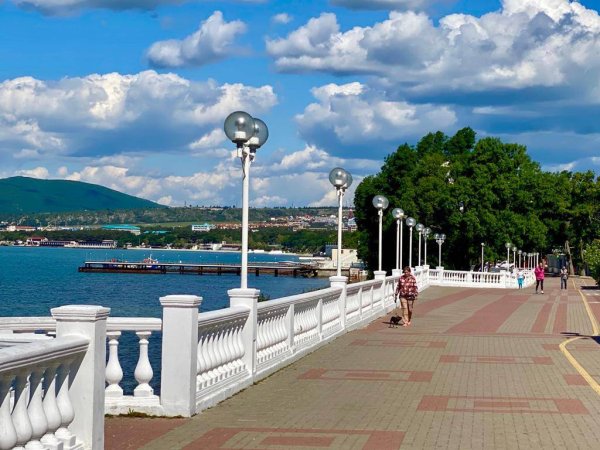 Город Геленджик набережная