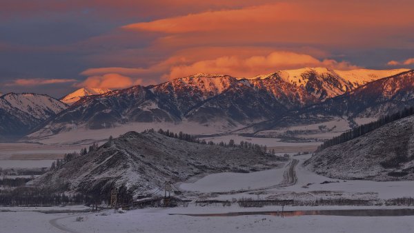 Горный Алтай горы зима
