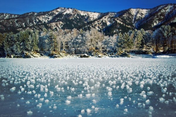 Горно Алтайск Катунь зимой