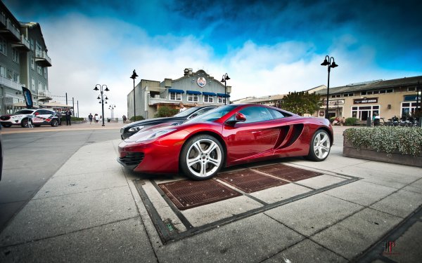 MCLAREN mp4-12c