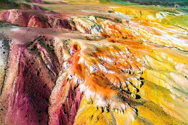 Долина реки Кызыл-чин