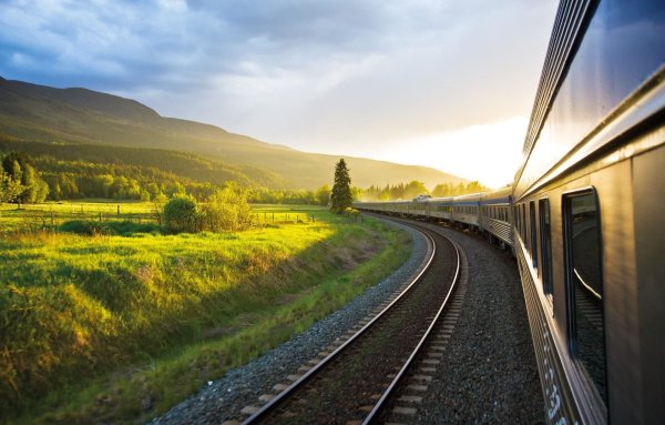 Пейзаж с железной дорогой