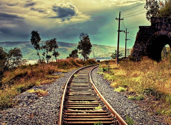 Рельсы пейзаж