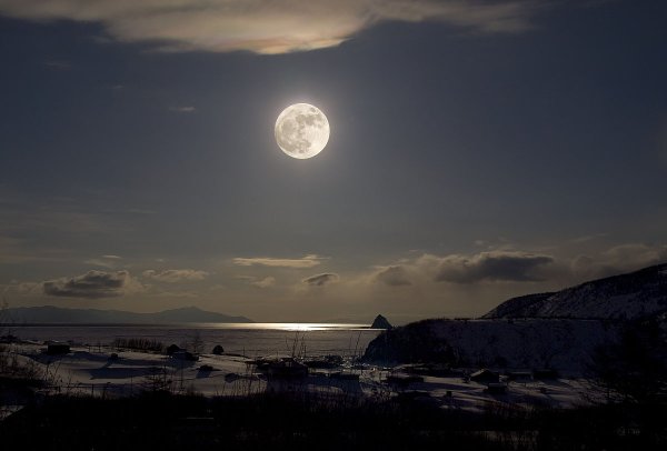 Лунный пейзаж