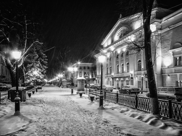 Кострома ночью зимой