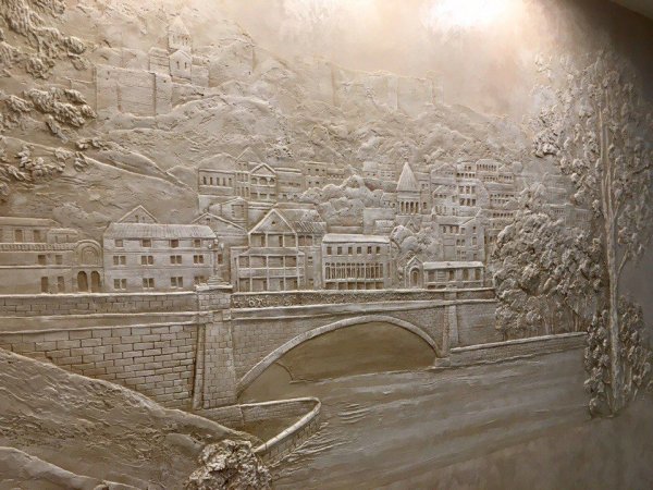 Барельеф Андрея Гусева