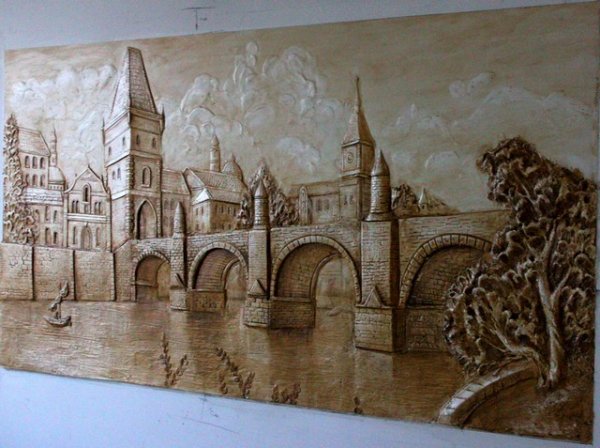 Барельеф город