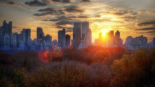 Рассвет в городе