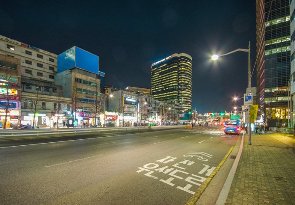 Парк ручей Чхонгечхон