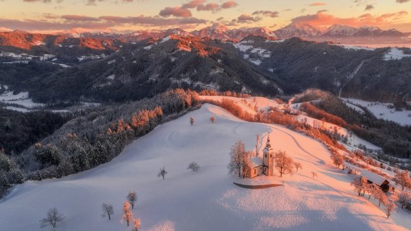 Зимний пейзаж в Грабовице, Сербия...