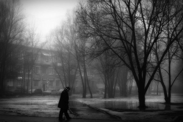 Серый мрачный город