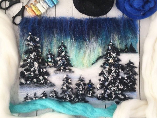 Новогоднее панно из шерсти